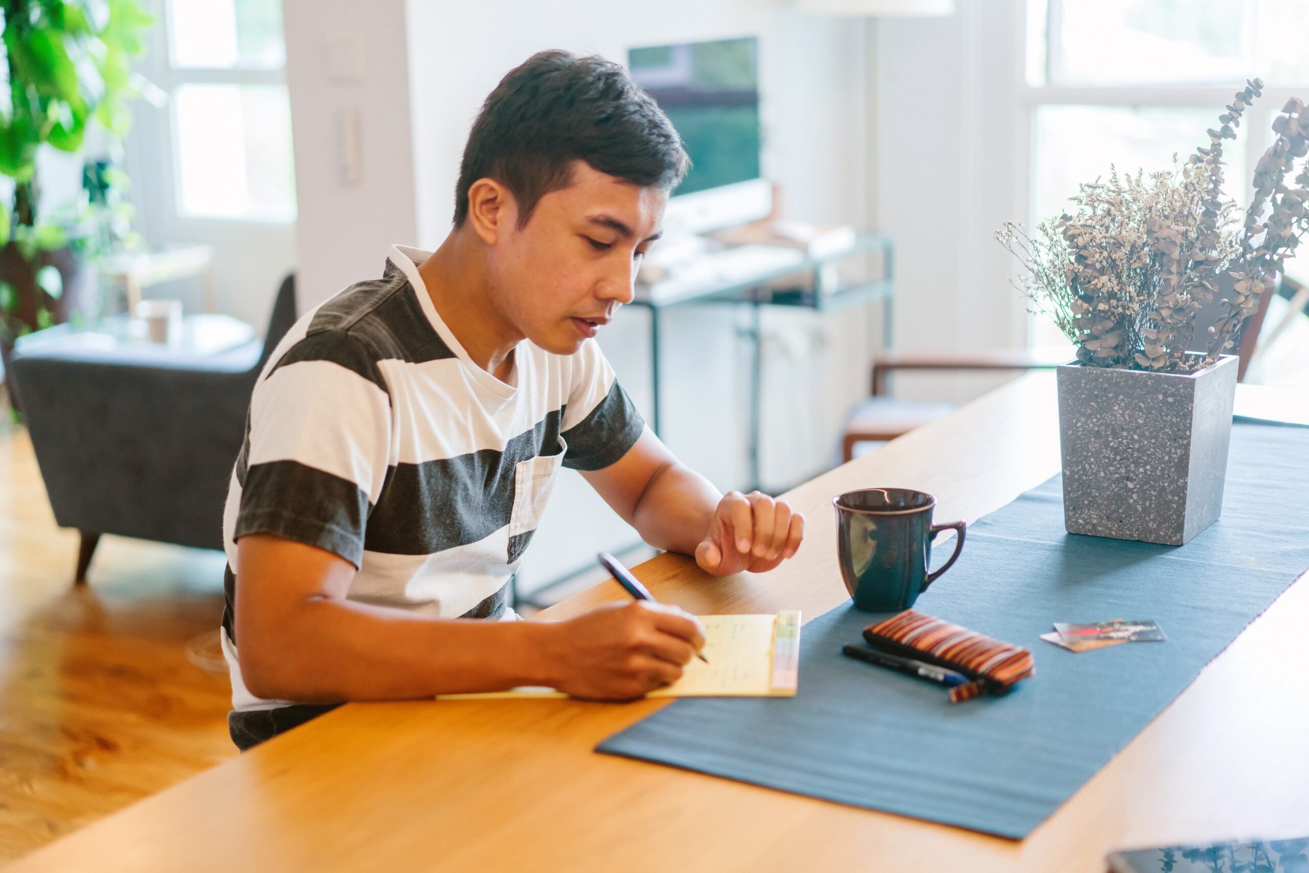 It's time for college app deadline final tips. You’ve been working on these applications for months. Revising and editing over and over.